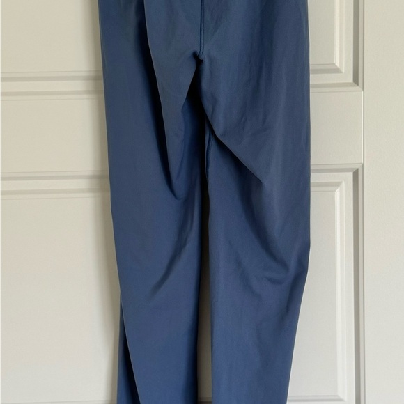 *NWT* OFFLINE Real Me Xtra High Waisted Crossover Ruffle Legging Size XS - Picture 2 of 9